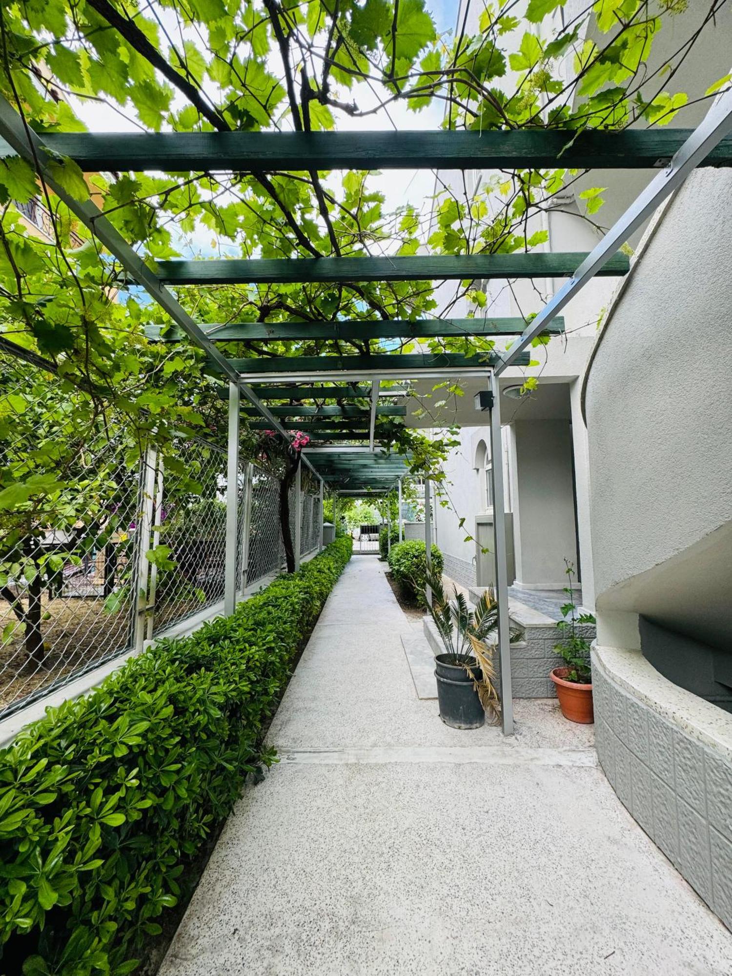 Sencer Aparthotel