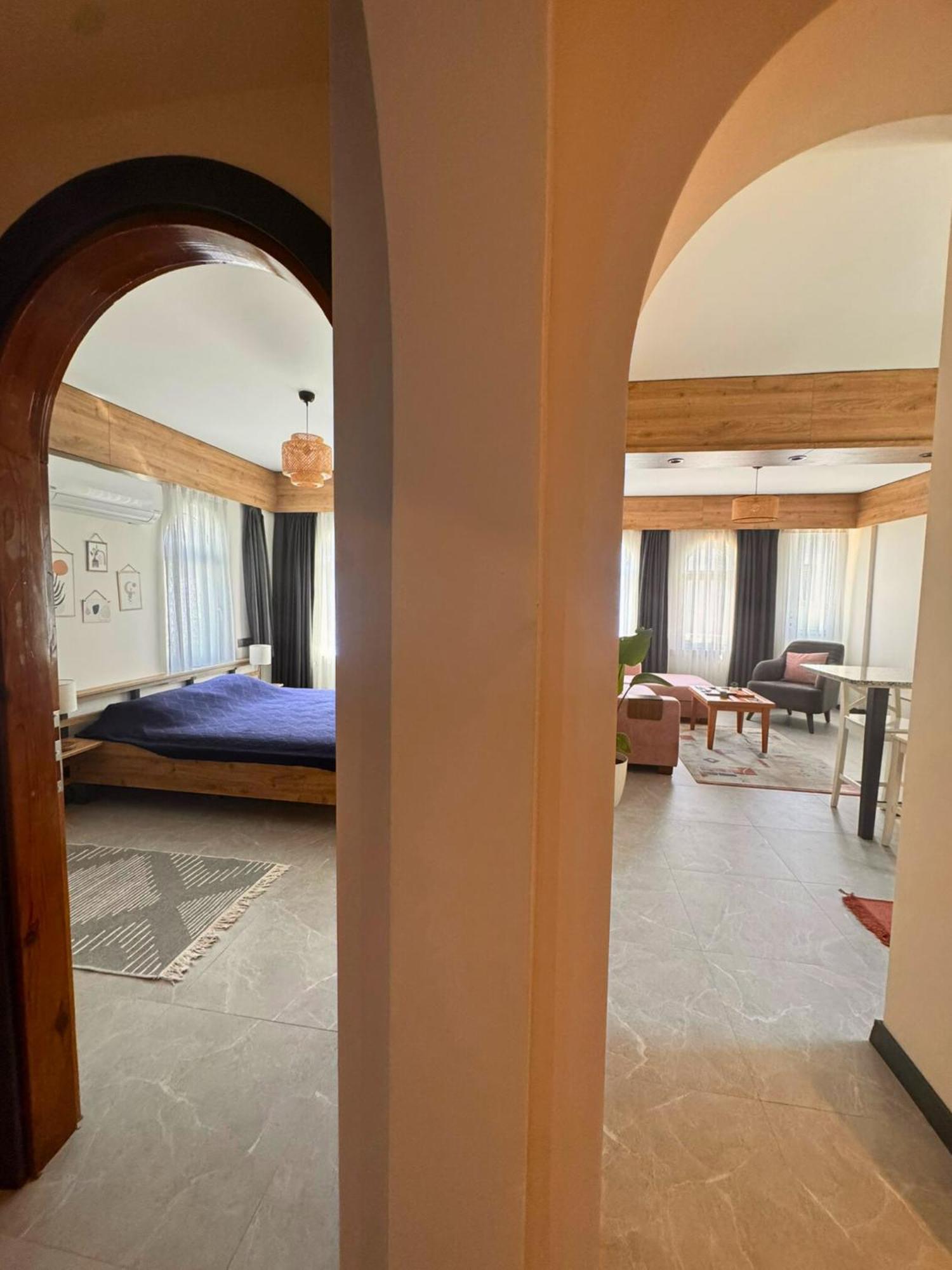 Hotel apartamentowy Sencer
